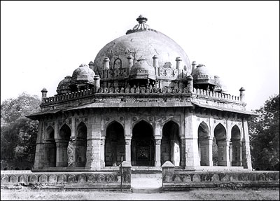 A beautiful structure outside Humayun Tomb at Delhi