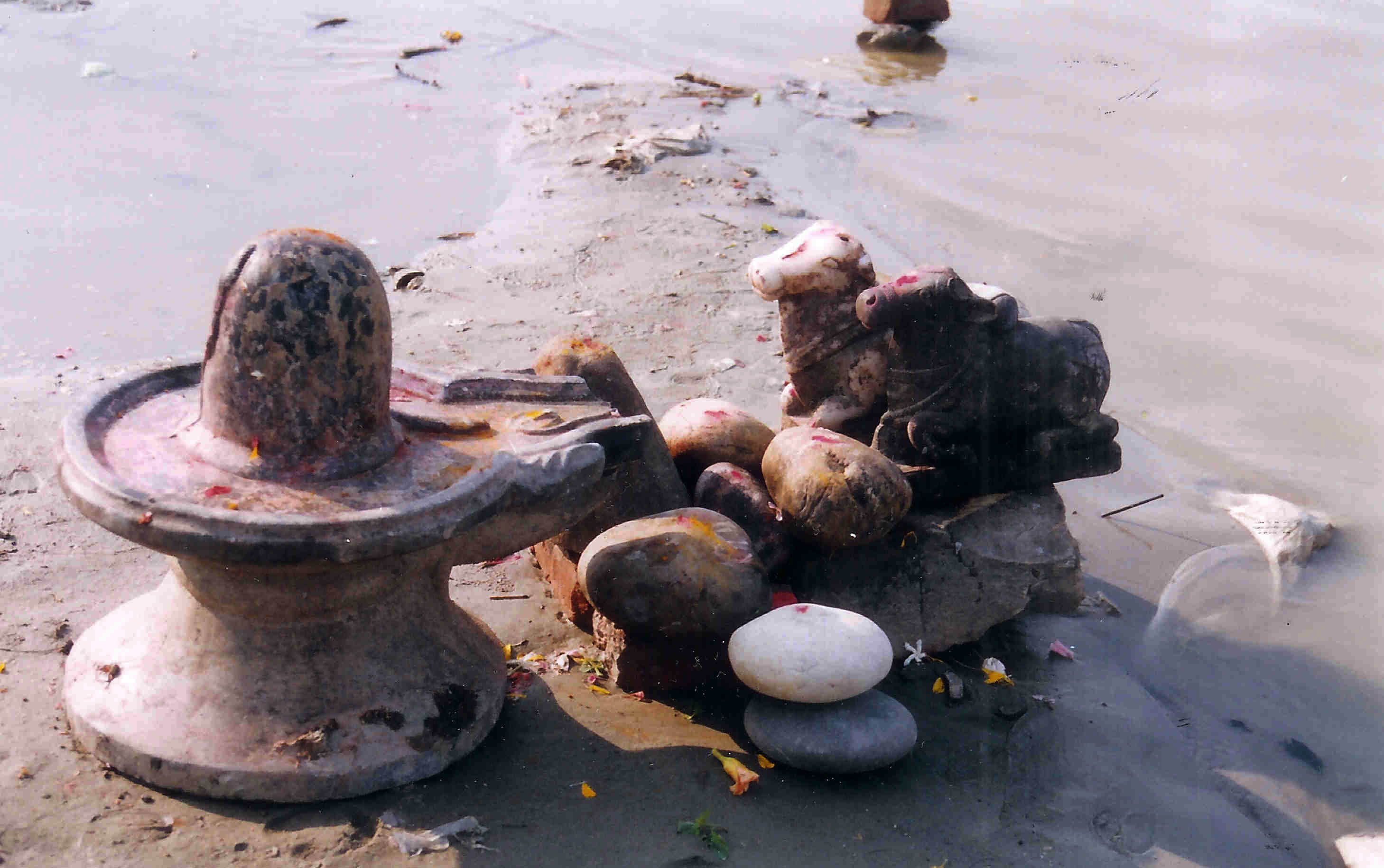 shivling.jpg